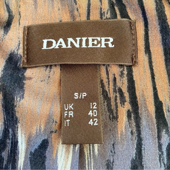 Danier Women’s Leather Dark Brown/Black Jacket Size Small - Picture 6 of 7